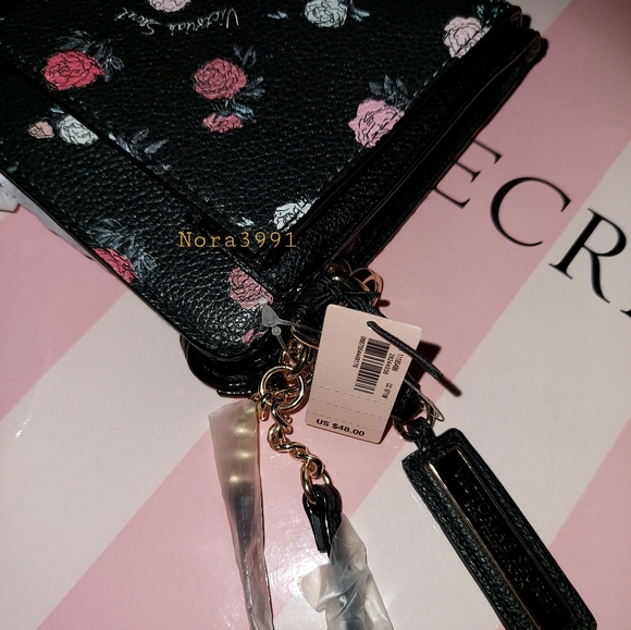 Victoria Secret Wristlet Clutch New - Picture 5 of 8